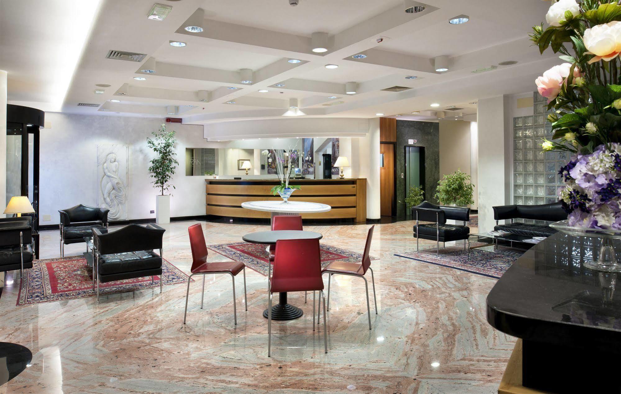 Astoria Hotel